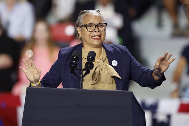 Democratic Mayor of Charlotte Announces Resignation
