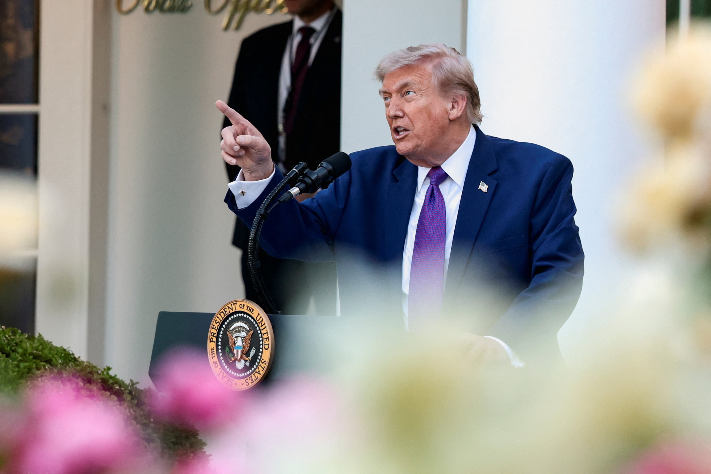 Vance or Rubio: Trump polls White House dinner attendees on 2028 race