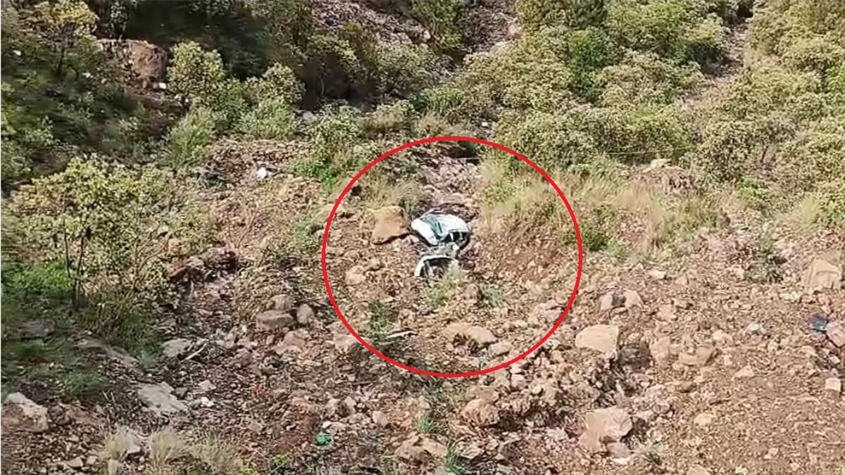 Six killed, four others injured after car plunges into deep gorge in Himachal's Chamba
