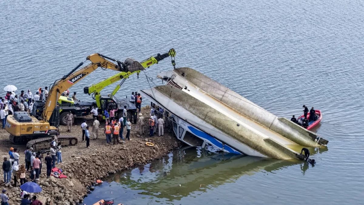Madhya Pradesh govt orders judicial inquiry into Jabalpur Bargi dam cruise boat tragedy