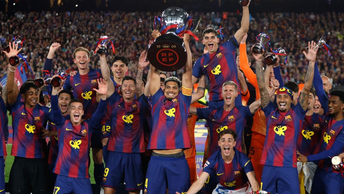 Barcelona lift La Liga for 29th time, beat Real Madrid 2-0 in decisive El Classico
