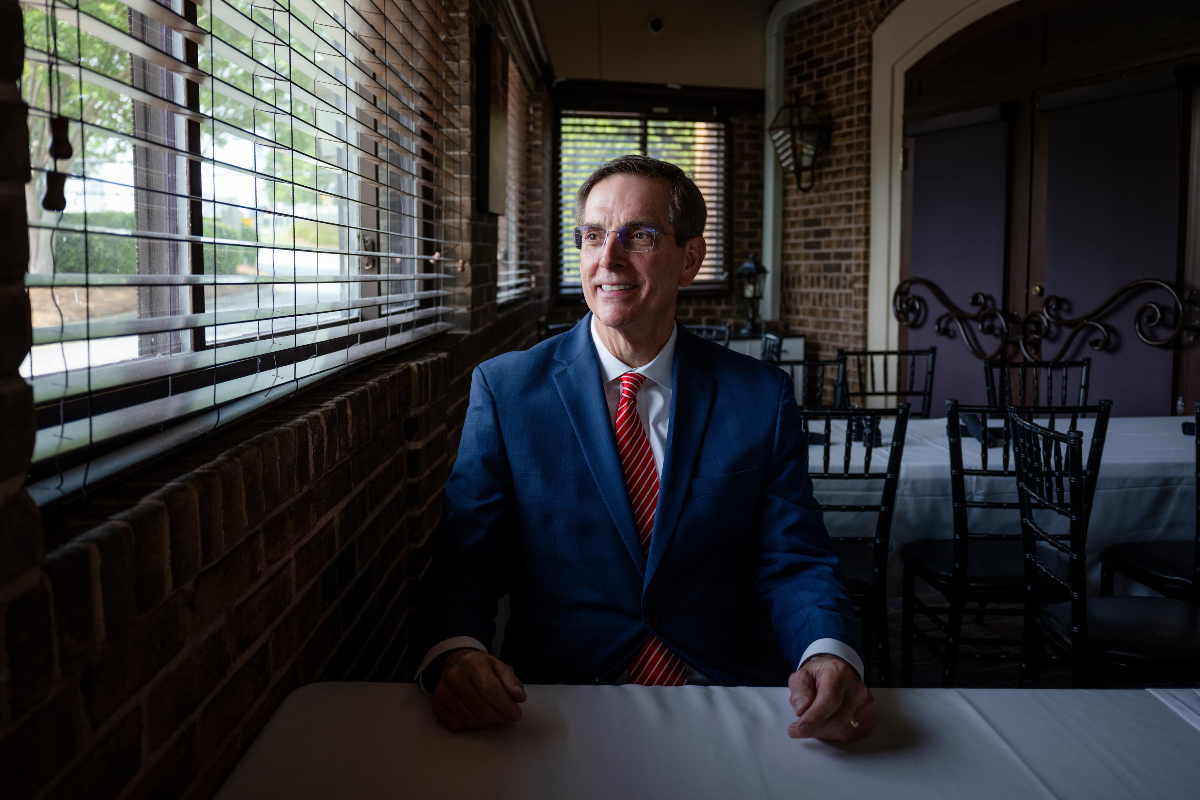 Brad Raffensperger navigates his party’s MAGA reality