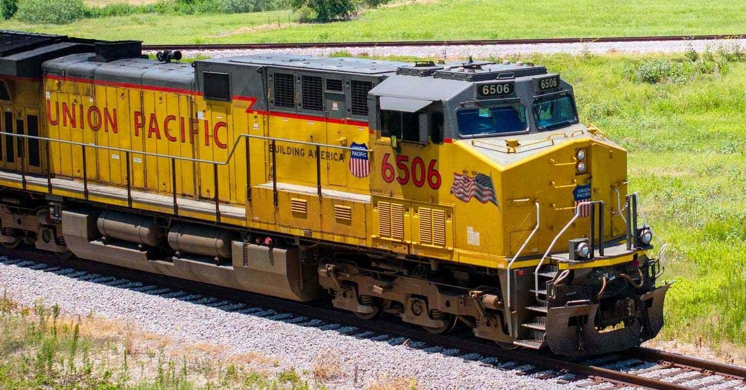 6 Found Dead in Cargo Train Boxcar at Union Pacific Rail Yard in Laredo