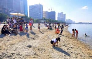 Dangerous heat levels may trigger heart attack even for individuals deemed healthy — expert