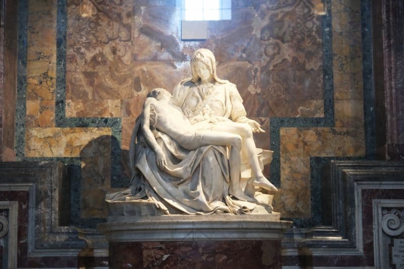 The story of the 1972 hammer attack on Michelangelo's Pietà